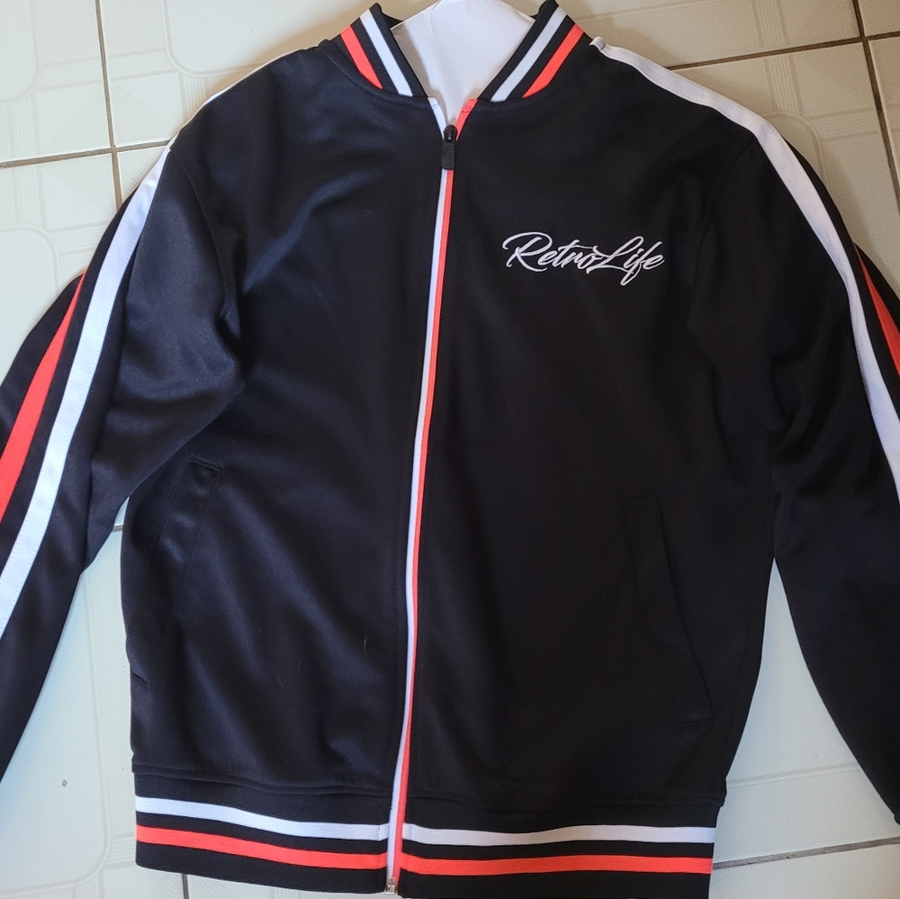 RETRO LIFE BLACK JACKET SIZE MEDIUM "STYLE, FASHION, DESIGN"